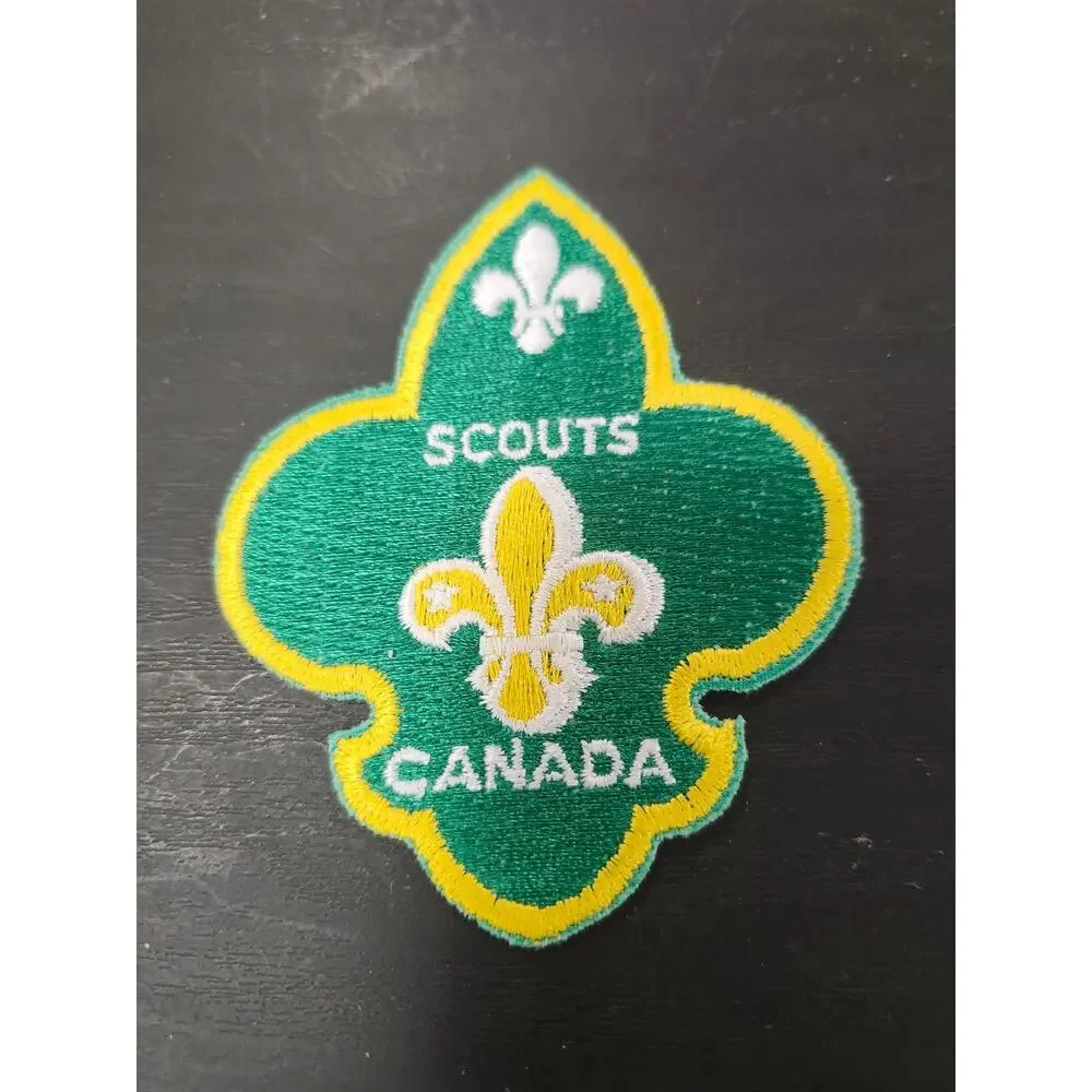 Scouts Canada Green Fleur-de-Lis Patch Embroidered Emblem Badge Uniform Crest